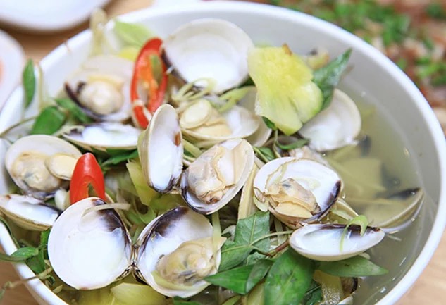 Ngao trắng nấu chua